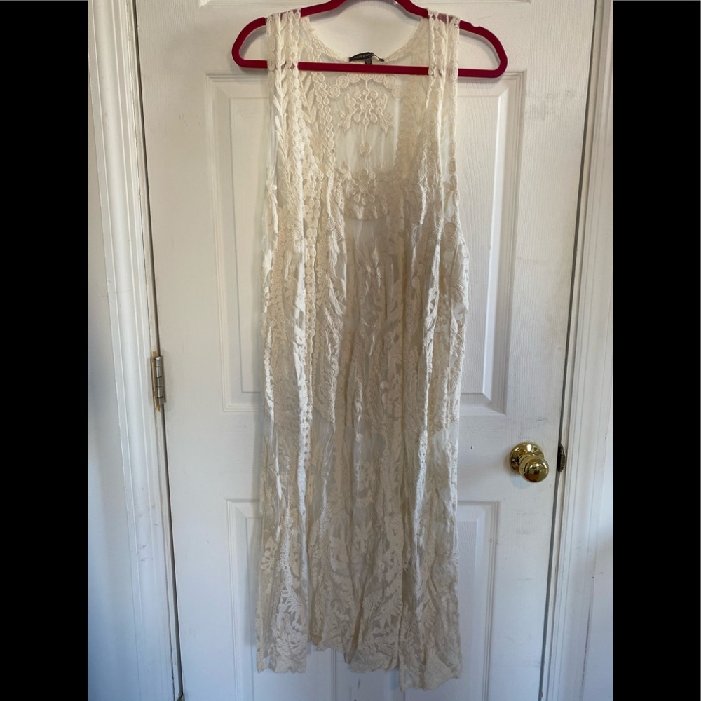 Embroidery crochet duster vest
